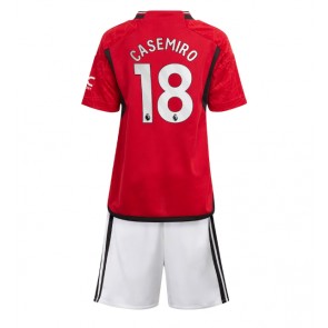 Manchester United Casemiro #18 Replika Babytøj Hjemmebanesæt Børn 2023-24 Kortærmet (+ Korte bukser)
